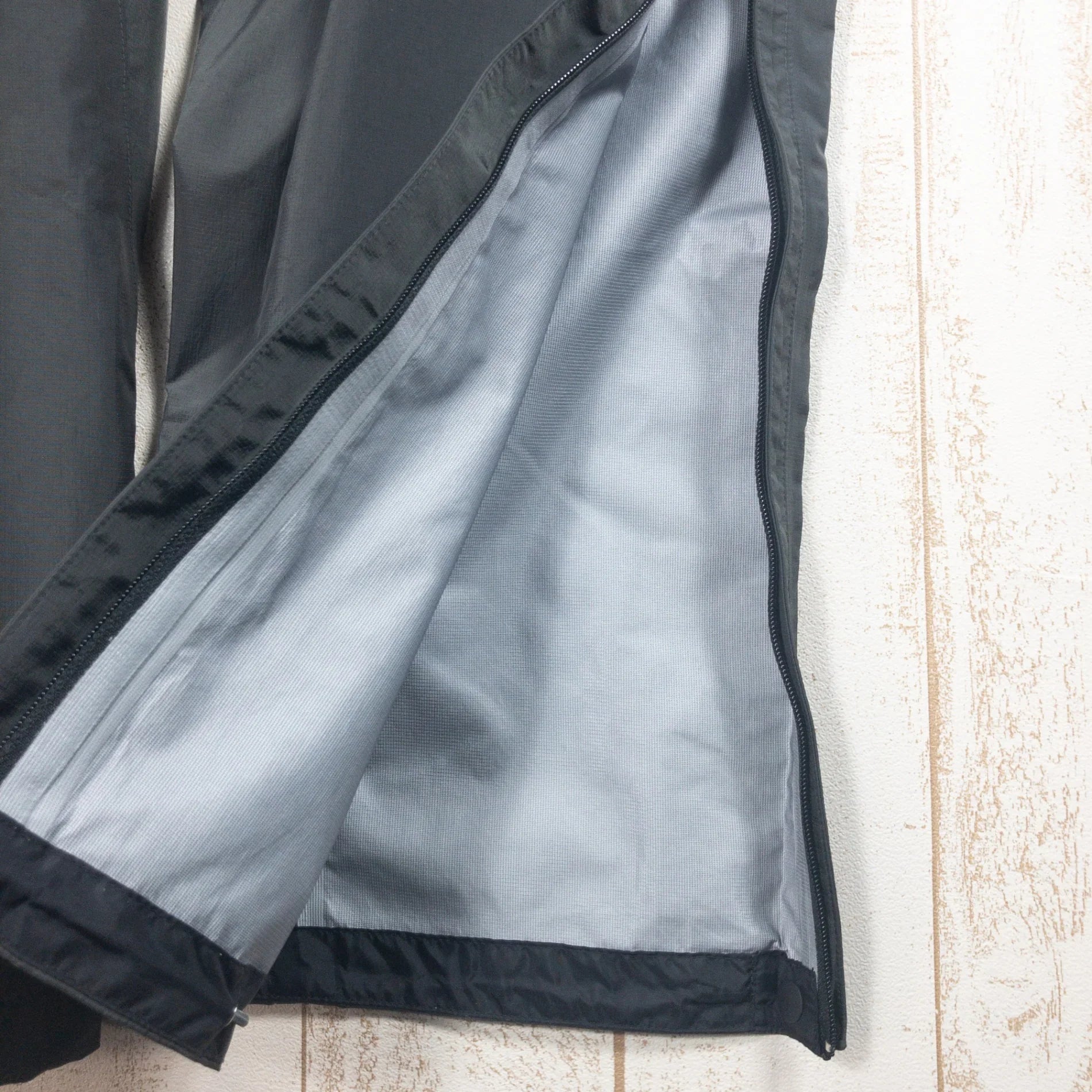 【Men's M グレー系】 Montbell ( モンベル ) サンダー パス パンツ Thunder Pass Pants ナイロン ウェア ボトムス ロングパンツ レインシェル z00051334 レインシェル ロングパンツ ボトムス ウェア - 【公式】2ndGEAR（セカンドギア）Webショップ【登山用品・アウトドア用品専門 買取販売店】