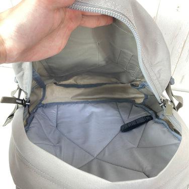 【OneSize グレー系】 Jackwolfskin ( ジャックウルフスキン ) バークレー Berkeley ポリエステル バッグ ストレージ バックパック 容量【30L～54L】 z00059272  容量【30L～54L】 バックパック バッグ ストレー