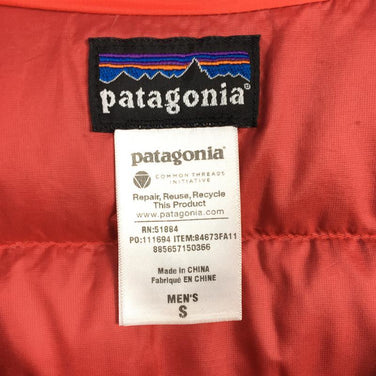 【Men's S レッド系】Patagonia ( パタゴニア ) ダウン セーター Down Sweater 800Fp ダウン ジャケット 84673 International Men's ダウンインサレーション アウター ジャケット トップス ウェア - 【公式】2ndGEAR（セカンドギア）Webショップ【登山用品・アウトドア用品専門 買取販売店】