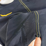 【Men's M ブラック系】 Skins ( スキンズ ) A400 ロングスリーブ トップ ナイロン ウェア トップス インナー シャツ ロングスリーブTシャツ クルーネック 化繊 z00059118  化繊 ロングスリーブTシャツ クルーネック インナー シャ