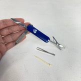 【OneSize ブルー系】 Zpacks ( ゼットパックス ) × Victorinox クラシック ナイフ Victorinox Classic Knife Cobalt Blue ダブルネーム コラボモデル キャンピングギア 刃物 マルチツール z0006