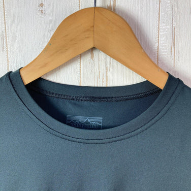 2015 Patagonia Long Sleeve Capilene Daily T-Shirt, Black, Men's Size Small. Polyester.