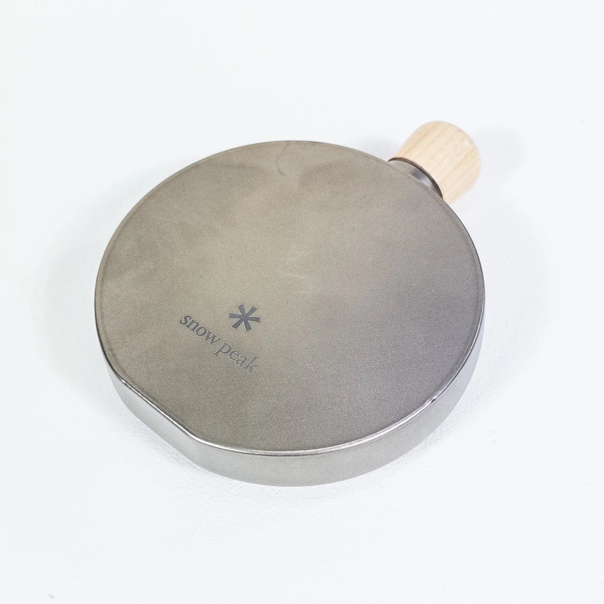 【OneSize グレー系】 Snowpeak ( スノーピーク ) チタンスキットル150 チタン ハイドレーションイクイップメント ハードボトル z00051401 ハードボトル ハイドレーションイクイップメント - 【公式】2ndGEAR（セカンドギア）Webショップ【登山用品・アウトドア用品専門 買取販売店】