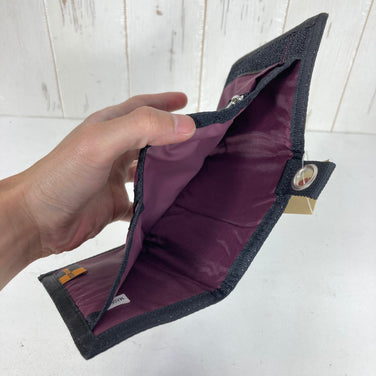 【OneSize ブルー系】 Chums ( チャムス ) リサイクル スモール ウォレット Recycle Small Wallet ポリエステル バッグ ストレージ 財布 ウォレット z00059900  財布 ウォレット バッグ ストレージ