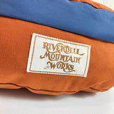 【OneSize ブラウン系】 Rivendell Mountain Works（リーベンデール マウンテン ワークス） ヒップ ハガー ラージ クレイ / ネイビー ナイロン バッグ ストレージ ウエストバッグ ヒップパック z00052440 クレイ / ネイビ - 【公式】2ndGEAR（セカンドギア）Webショップ【登山用品・アウトドア用品専門 買取販売店】