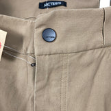 【Men's 28 ベージュ系】 Arcteryx ( アークテリクス ) クロニン コットン パンツ Cronin Cotton Pant Canvas コットン ウェア ボトムス ロングパンツ ソフトシェル z00056389 Canvas ソフトシェル ロングパ