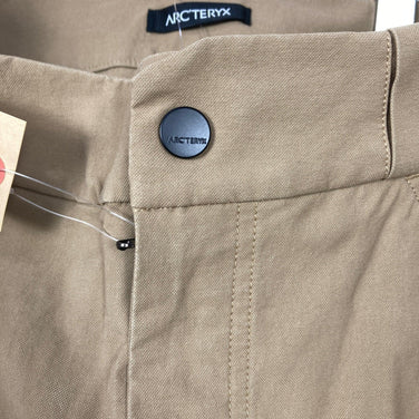 【Men's 28 ベージュ系】 Arcteryx ( アークテリクス ) クロニン コットン パンツ Cronin Cotton Pant Canvas コットン ウェア ボトムス ロングパンツ ソフトシェル z00056389 Canvas ソフトシェル ロングパ