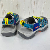 【Women's 26.0cm ブルー系】 Keen ( キーン ) NEW PORT RETRO × FUJI ROCK FESTIVAL 2023（フジロック）コラボモデル サンダル 1028139 MULTI/SURH THE WEB z00055298 MULTI/SU