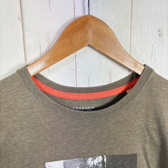 【Men's S グリーン系】 Mountain Hardwear ( マウンテンハードウェア ) コットン ショートスリーブ ティー Cotton Short Sleeve Tee			 ウェア トップス インナー シャツ ショートスリーブTシャツ クルーネック