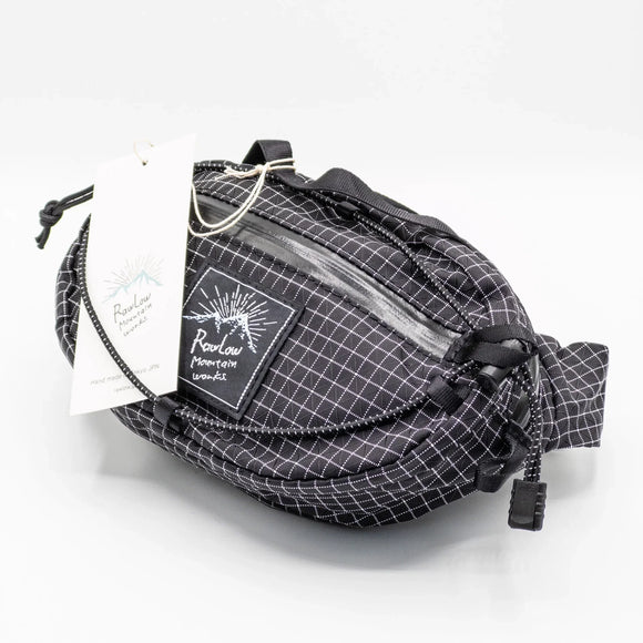 【OneSize ブラック系】 Rawlow Mountain Works ( ロウロウマウンテンワークス ) ナッツミニスペクトラ Nuts Mini SPECTRA ナイロン バッグ ストレージ サコッシュポーチ z00052120 サコッシュポーチ バッグ - 【公式】2ndGEAR（セカンドギア）Webショップ【登山用品・アウトドア用品専門 買取販売店】