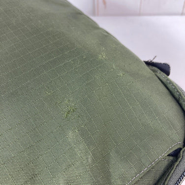 【OneSize 绿色系】Montbell (蒙特贝尔) Tri Pack Mini 三角背包 尼龙 包 收纳 商务包 z00056273 商务包 包 收纳