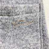 Sanseisha 男士中灰色 Caravan 针织抓绒背心。这款涤纶抓绒背心是任何造型的完美搭配。产品代码：z00054614。