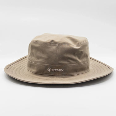 The North Face GORE-TEX 帽子，男女通用，小号，米色。这款 GORE-TEX 帽子采用尼龙材质，非常适合头饰和其他户外活动。(z00053072)