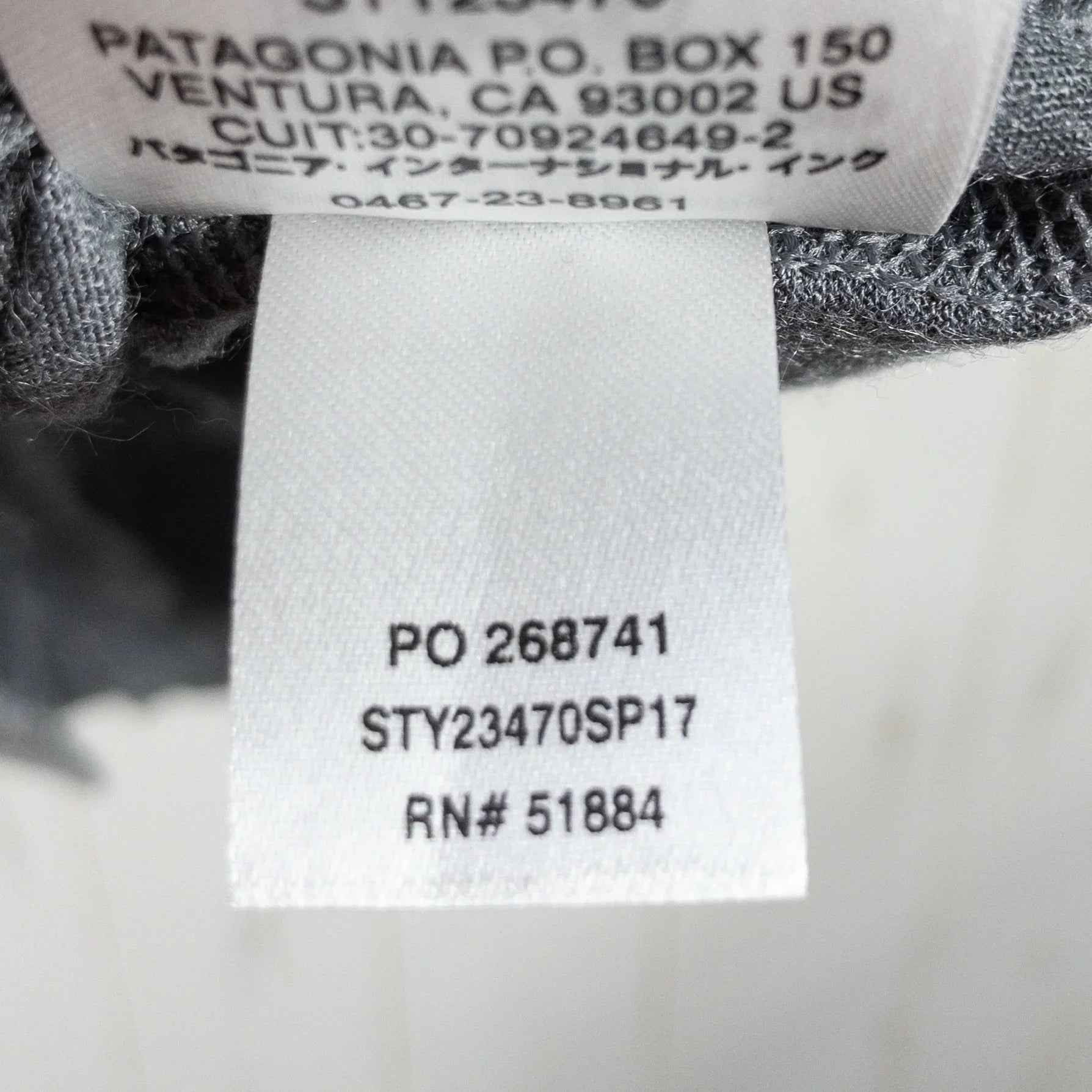 【Men's S グレー系】 2017 Patagonia ( パタゴニア ) ショートスリーブ ナイン トレイルズ シャツ S/S Nine Trails Shirt ポリエステル ウェア トップス インナー シャツ ショートスリーブTシャツ クルーネック 化繊 - 【公式】2ndGEAR（セカンドギア）Webショップ【登山用品・アウトドア用品専門 買取販売店】