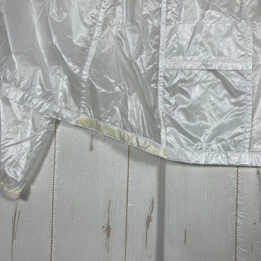 Mountain Hardwear Ghost Whisperer Hooded Jacket, Men's Size Small, White. Nylon outerwear, windshield, and top.