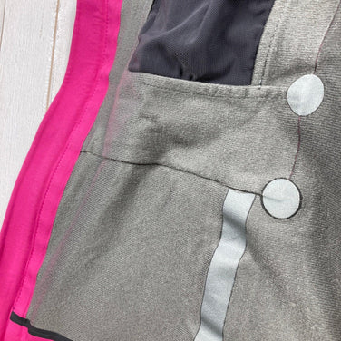 Mountain Hardwear Alchemy Hooded Jacket, Women's Medium, Pink. This nylon softshell jacket is a perfect outerwear piece. (Product code: z00053760)