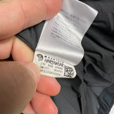 【Men's M ブラック系】 Mountain Hardwear ( マウンテンハードウェア ) コア ストラータ フーディ Kor Strata Hoody ナイロン ウェア トップス アウター ジャケット 化繊インサレーション プリマロフト・ゴールド・インサレ