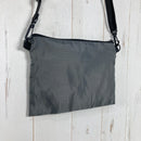 【OneSize グレー系】 Soto ( ソト ) オリジナル サコッシュ Original Sacoche オンラインストア限定 ノベルティ バッグ ストレージ サコッシュポーチ z00059835  サコッシュポーチ バッグ ストレージ-4