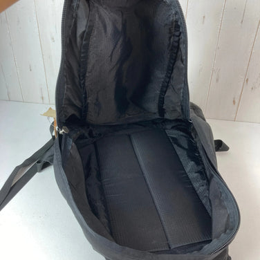 One Size Black 1990s Gregory Day Pack (Black) - Discontinued Model, Hard to Find (Blue Tag, Old Tag), Nylon Storage Backpack, Capacity: Up to 29L, z00053472, Black