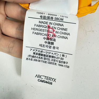 【OneSize オレンジ系】 Arcteryx ( アークテリクス ) インセンド ハット Incendo Hat 生産終了モデル 入手困難 ナイロン ウェア ウェア小物 ヘッドウェア キャップ z00058636  キャップ ヘッドウェア ウェア小物 ウェア