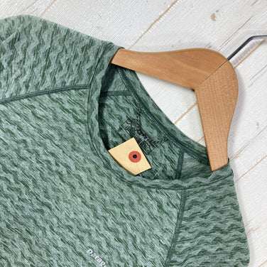 【Men's S グリーン系】 2023 Patagonia ( パタゴニア ) リッジ フロー シャツ Ridge Flow Shirt HMKG ポリエステル ウェア トップス インナー シャツ ショートスリーブTシャツ クルーネック 化繊 z00056686
