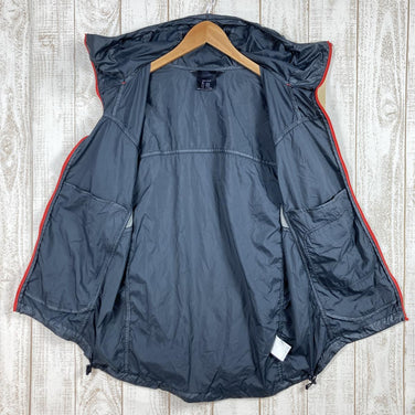 【Men's S グレー系】 Millet ( ミレー ) クルール フーディー ジャケット Couleur Hoodie Jacket ウィンドシェル ウィンドブレーカー ナイロンジャケット MIV0235 Men's ウィンドシェル アウター ジャケット ト - 【公式】2ndGEAR（セカンドギア）Webショップ【登山用品・アウトドア用品専門 買取販売店】