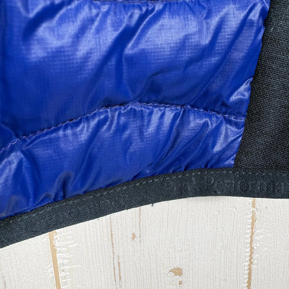 【Men's S ブルー系】 Peak Performance ( ピークパフォーマンス ) ヘリウム ハーフジップ ダウンジャケット Helium Harf Zip Down Jacket ダウン ウェア トップス アウター ジャケット ダウンインサレーション