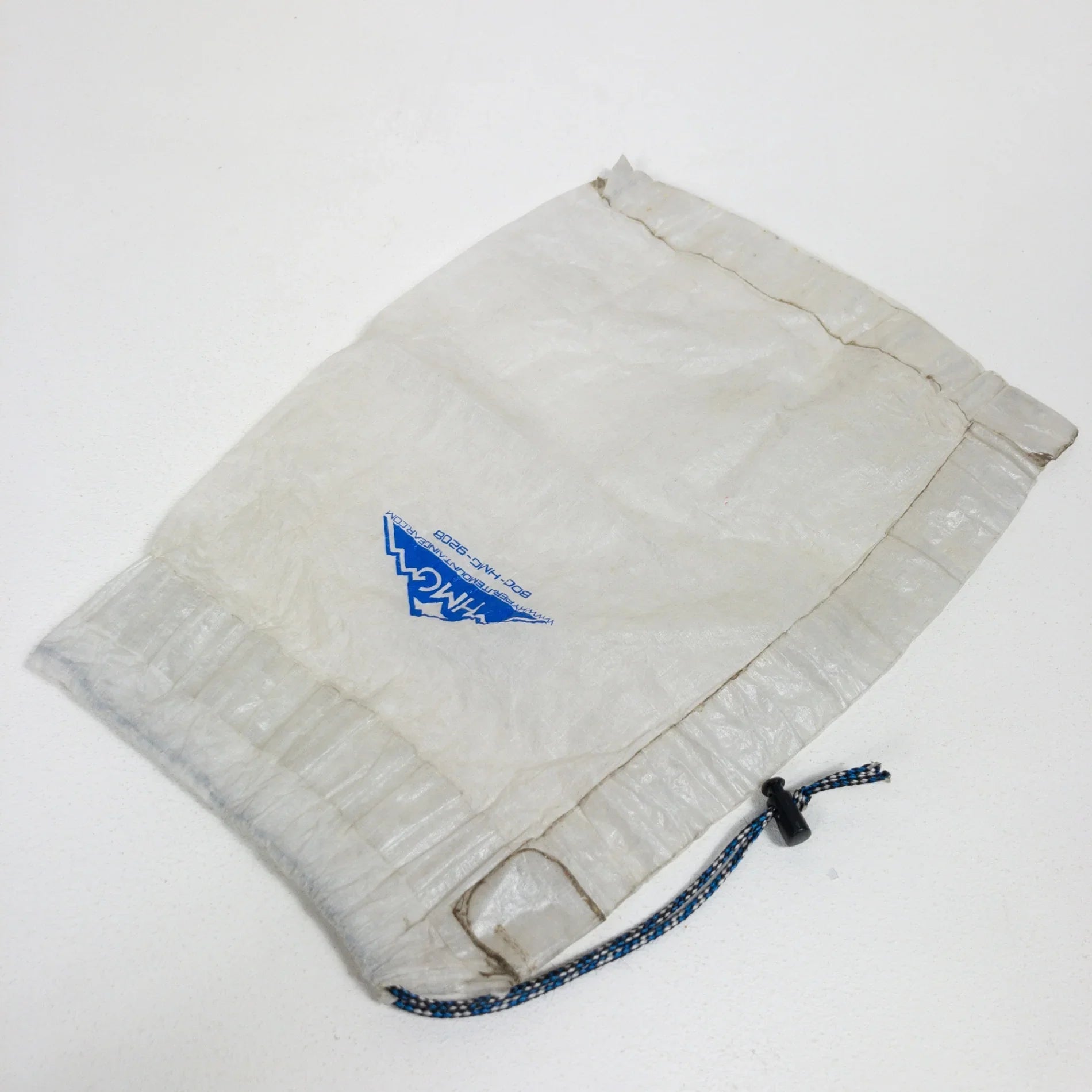 【OneSize クリアー系】 c2010 Hyperlite Mountain Gear Hmg ( ハイパーライトマウンテンギア ) ドローコード スタッフサック 生産終了モデル 入手困難 旧タグ 中サイズ バッグ ストレージ パッキングサック スタッフサック - 【公式】2ndGEAR（セカンドギア）Webショップ【登山用品・アウトドア用品専門 買取販売店】