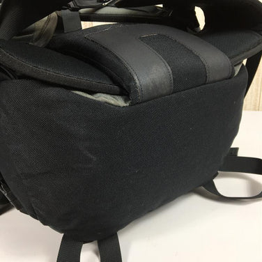 【OneSize ブラック系】Dana Design ( デイナデザイン ) シャドーピーク Shadow Peak 39L ブラック×パープル刺繍 バックパック デイパック アメリカ製 コーデュラナイロン製 シャドウピーク ブランド消滅 生産終了モデル 入手困難 容量【30L～54L】 バックパック バッグ ストレージ - 【公式】2ndGEAR（セカンドギア）Webショップ【登山用品・アウトドア用品専門 買取販売店】