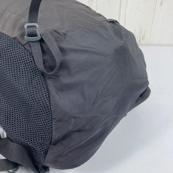 【OneSize グレー系】 Gregory ( グレゴリー ) イナーシア 18 Inertia 18 オブシディアンブラック ナイロン バッグ ストレージ バックパック デイパック 容量【～29L】 z00055627 オブシディアンブラック デイパック 容量