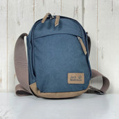 【OneSize ネイビー系】 Jackwolfskin ( ジャックウルフスキン ) ヒースロー バッグ ストレージ ショルダーバッグ z00059290  ショルダーバッグ バッグ ストレージ