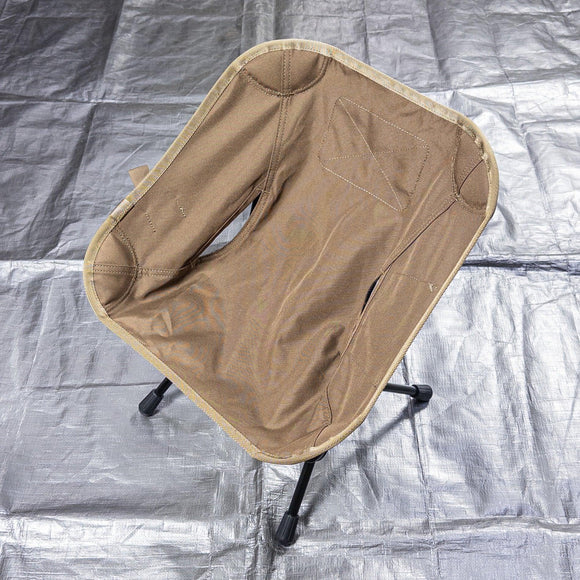 【OneSize ベージュ系】 Helinox ( ヘリノックス ) タクティカル チェアミニ Tac. Chair Mini コヨーテタン ポリエステル キャンピングギア キャンピングファニチャー チェア z00053185 コヨーテタン チェア キャンピングファ