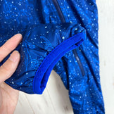 【Kid's 3T ネイビー系】 Patagonia ( パタゴニア ) リバーシブル パフボール バンティング Reversible Puff-Ball Bunting Galaxy Gazers / Channel Blue ウェア トップス アウター ジャケット