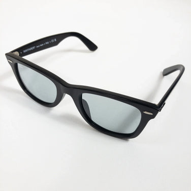 【Unisex OneSize ブラック系】 Rayban ( レイバン ) ウェイファーラー Wayfarer Matte Black / Light Grey ウェア ウェア小物 アイウェア サングラス z00050149 Matte Black / Light Grey サ - 【公式】2ndGEAR（セカンドギア）Webショップ【登山用品・アウトドア用品専門 買取販売店】