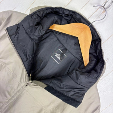 【Men's S ベージュ系】 The North Face ( ザ・ノースフェイス ) ゴアテックス アクション インサレーテッド ジャケット GTX Axion Insulated Jacket 化繊ダウン ウェア トップス アウター ジャケット 化繊インサレー