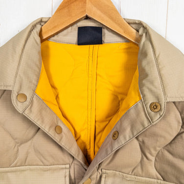 男式中号米色 Jackwolfskin Intermediate UT 夹克（JP）沙丘色合成羽绒服，带合成保暖面料