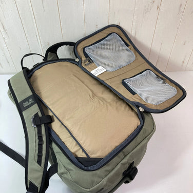 One Size Green Jackwolfskin Traveltopia Weekender 30 Bag Storage Backpack/Daypack Capacity: Up to 29L (z00054631) Daypack Capacity: Up to 29L Backpack Bag