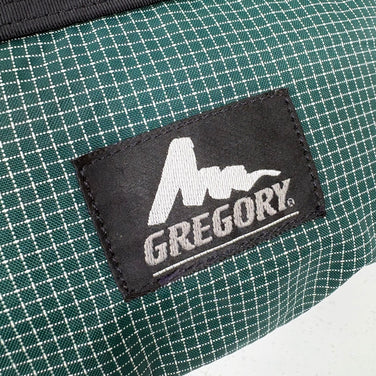 【OneSize グリーン系】 2001 Gregory ( グレゴリー ) テールメイト S Tail Mate S Micro Spectra Green 生産終了モデル 入手困難 マイクロスペクトラ グリーン バッグ ストレージ ウエストバッグ ヒップパック