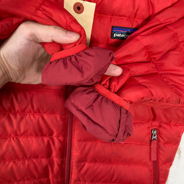 【Kid's 3T レッド系】 2013 Patagonia ( パタゴニア ) ダウン セーター Down Sweater RDS ダウン ウェア トップス アウター ジャケット ダウンインサレーション z00059890 RDS ダウンインサレーション アウター
