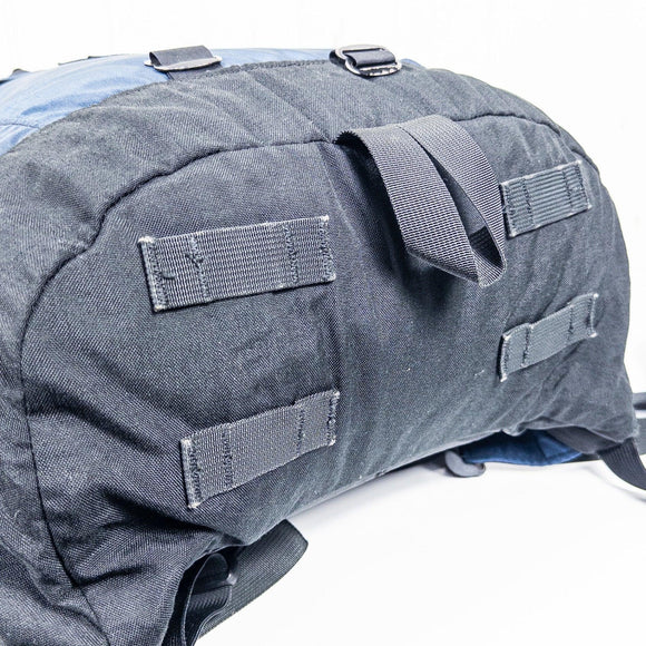 【OneSize ネイビー系】 1990s Gregory ( グレゴリー ) デイパック Day Pack Navy 生産終了モデル 入手困難 青タグ 旧タグ ナイロン バッグ ストレージ バックパック デイパック 容量【～29L】 z00053470 Navy