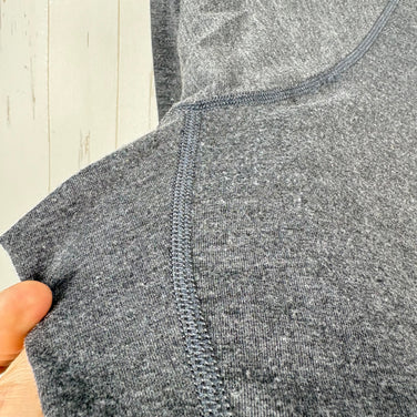 【Men's S グレー系】 2000s Patagonia ( パタゴニア ) キャプリーン ロングスリーブ ハーフジップ シャツ Capilene Longsleeve Hargzip Short ポリエステル ウェア トップス インナー シャツ ロングスリー