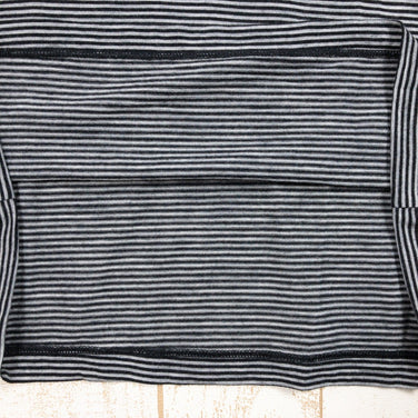 【Women's XS グレー系】 Icebreaker ( アイスブレーカー ) リュクス ライト ロングスリーブ ポケット クルー ストライプ Luxe Lite LS Pocket Crewe Stripe ブラック×メトロヘザー メリノウール ウェア トップス - 【公式】2ndGEAR（セカンドギア）Webショップ【登山用品・アウトドア用品専門 買取販売店】