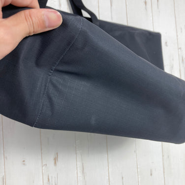 【OneSize ブラック系】 Arcteryx ( アークテリクス ) グランヴィル 30 キャリーオール バッグ Granville 30 Carryall Bag ナイロン バッグ ストレージ トートバッグ z00059934  トートバッグ バッグ ストレー