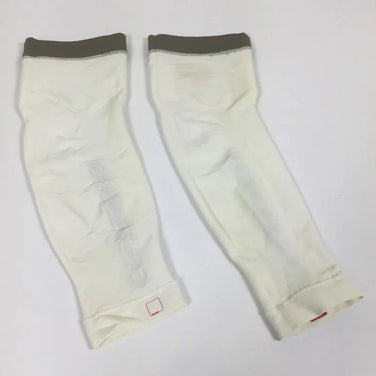 【Unisex 4 ホワイト系】 Compressport ( コンプレスポーツ ) カーフスリーブ ふくらはぎ コンプレッション サポーター Unisex タイツ ボトムス ウェア - 【公式】2ndGEAR（セカンドギア）Webショップ【登山用品・アウトドア用品専門 買取販売店】