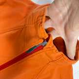 【Men's L オレンジ系】 Finetrack ( ファイントラック ) フロウラップ ジャケット Flow Wrap Jacket タンジェリン ナイロン ウェア トップス アウター ジャケット ソフトシェル z00055221 タンジェリン ソフトシェル ア