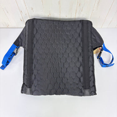 【OneSize ネイビー系】 Crazy Creek ( クレイジークリーク ) ヘックス2.0 オリジナルチェア HEX 2.0 ORIGINAL CHAIR ブラック/ロイヤルBL キャンピングギア キャンピングファニチャー チェア z00057029 ブラッ