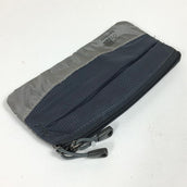 【OneSize グレー系】Karrimor ( カリマー ) Tc ショルダーポーチ Tc Shoulder Pouch 501068 外付けポーチ バッグ ストレージ - 【公式】2ndGEAR（セカンドギア）Webショップ【登山用品・アウトドア用品専門 買取販売店】