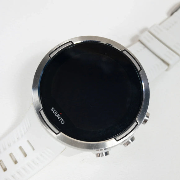 【OneSize ホワイト系】 Suunto ( スント ) スント 9 バロ チタニウム Suunto 9 Baro Titanium 電子機器 精密機器 アウトドアウォッチ 時計 z00050227 アウトドアウォッチ 時計 電子機器 精密機器 - 【公式】2ndGEAR（セカンドギア）Webショップ【登山用品・アウトドア用品専門 買取販売店】