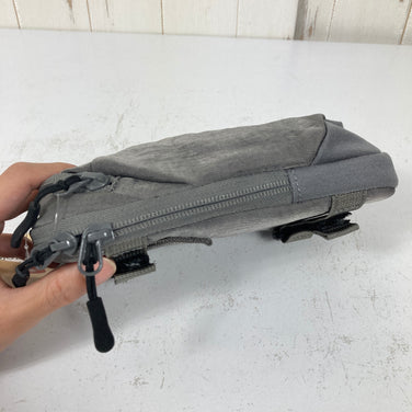【OneSize グレー系】 Millet ( ミレー ) ヴァリエ ポーチ VARIETE POUCH ナイロン バッグ ストレージ 外付けポーチ z00058810  外付けポーチ バッグ ストレージ