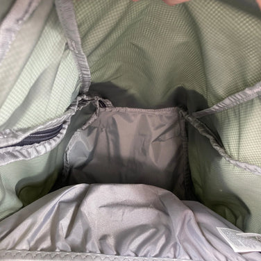【Men's M/L グレー系】 Salomon ( サロモン ) エアロ トレック 30 AEROTREK 30 ナイロン バッグ ストレージ バックパック 容量【30L～54L】 z00059463  容量【30L～54L】 バックパック バッグ ストレージ